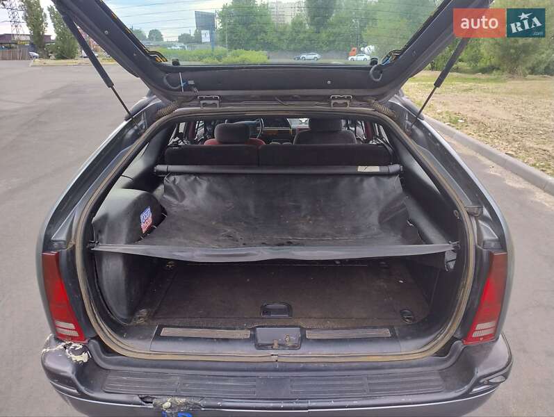 Універсал Ford Taurus 1990 в Києві