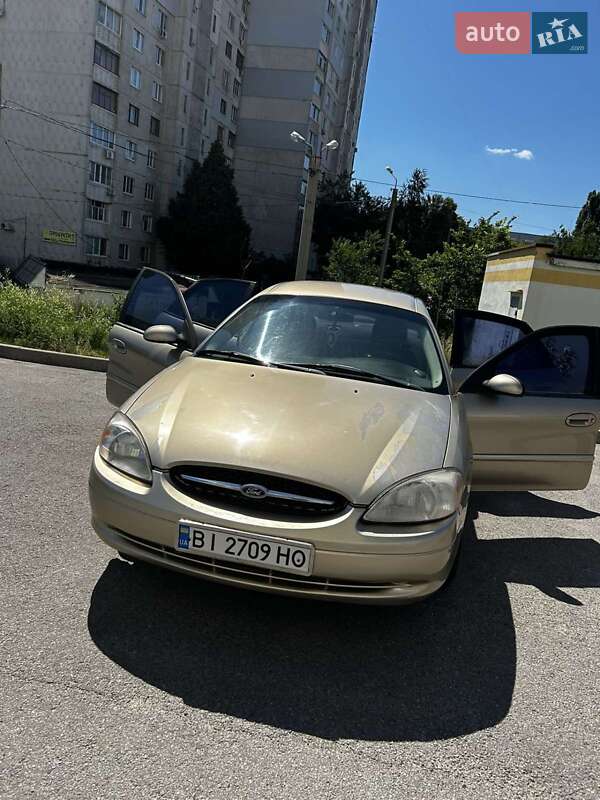 Седан Ford Taurus 2000 в Харькове