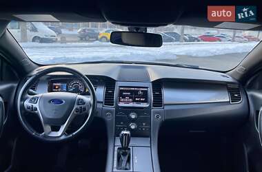 Седан Ford Taurus 2015 в Києві