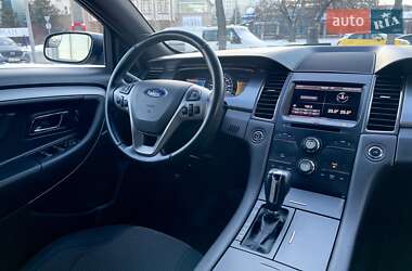 Седан Ford Taurus 2015 в Києві