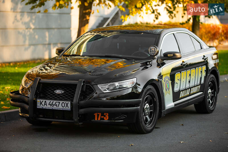 Седан Ford Taurus 2017 в Киеве