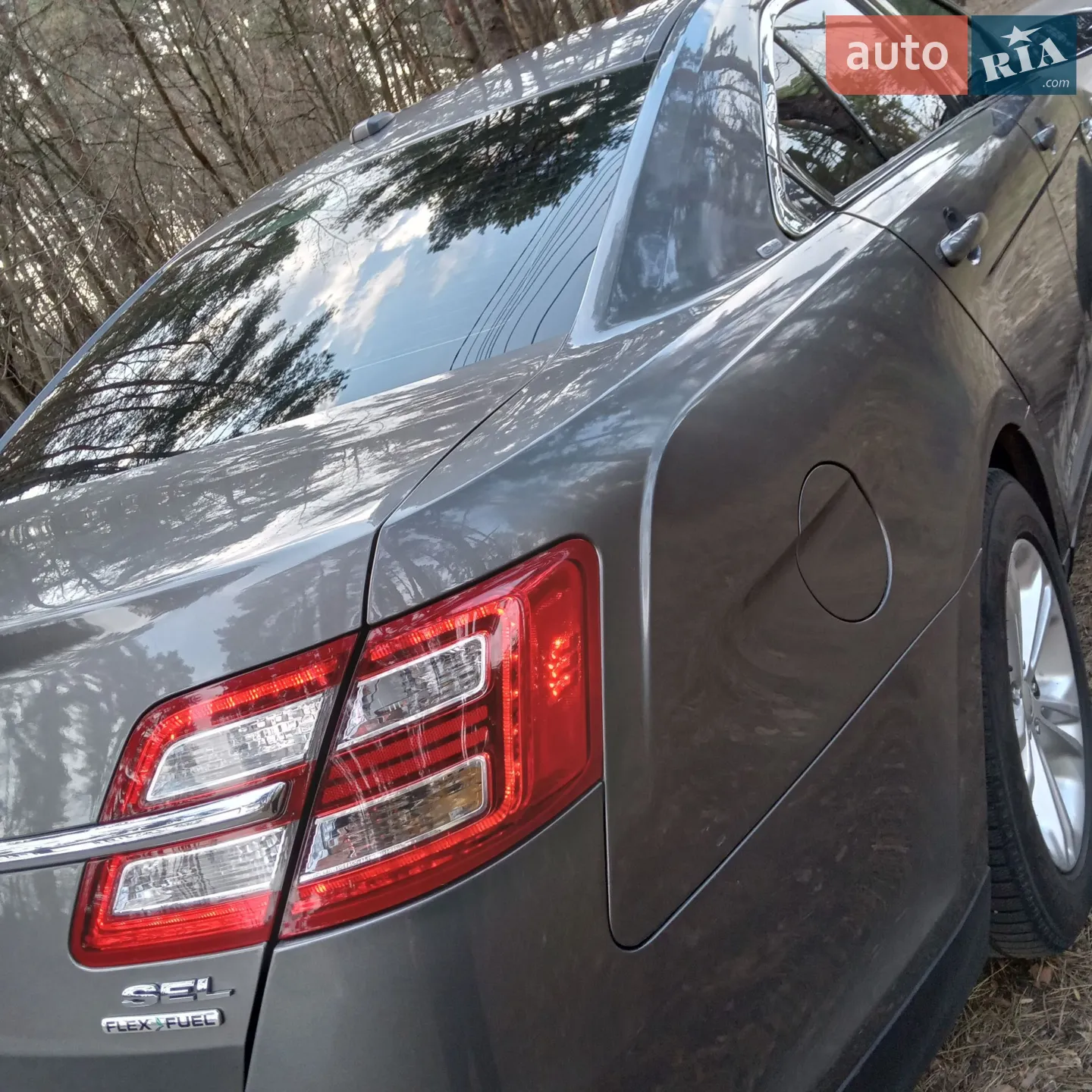 2012 Ford Taurus - мініатюра 9