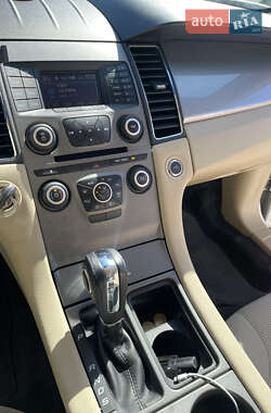 Седан Ford Taurus 2018 в 