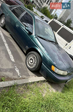 Седан Ford Taurus 1994 в Києві