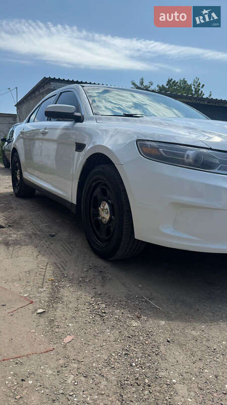 Седан Ford Taurus 2014 в Харькове