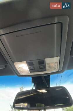Седан Ford Taurus 2012 в 