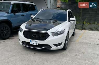 Седан Ford Taurus 2018 в 