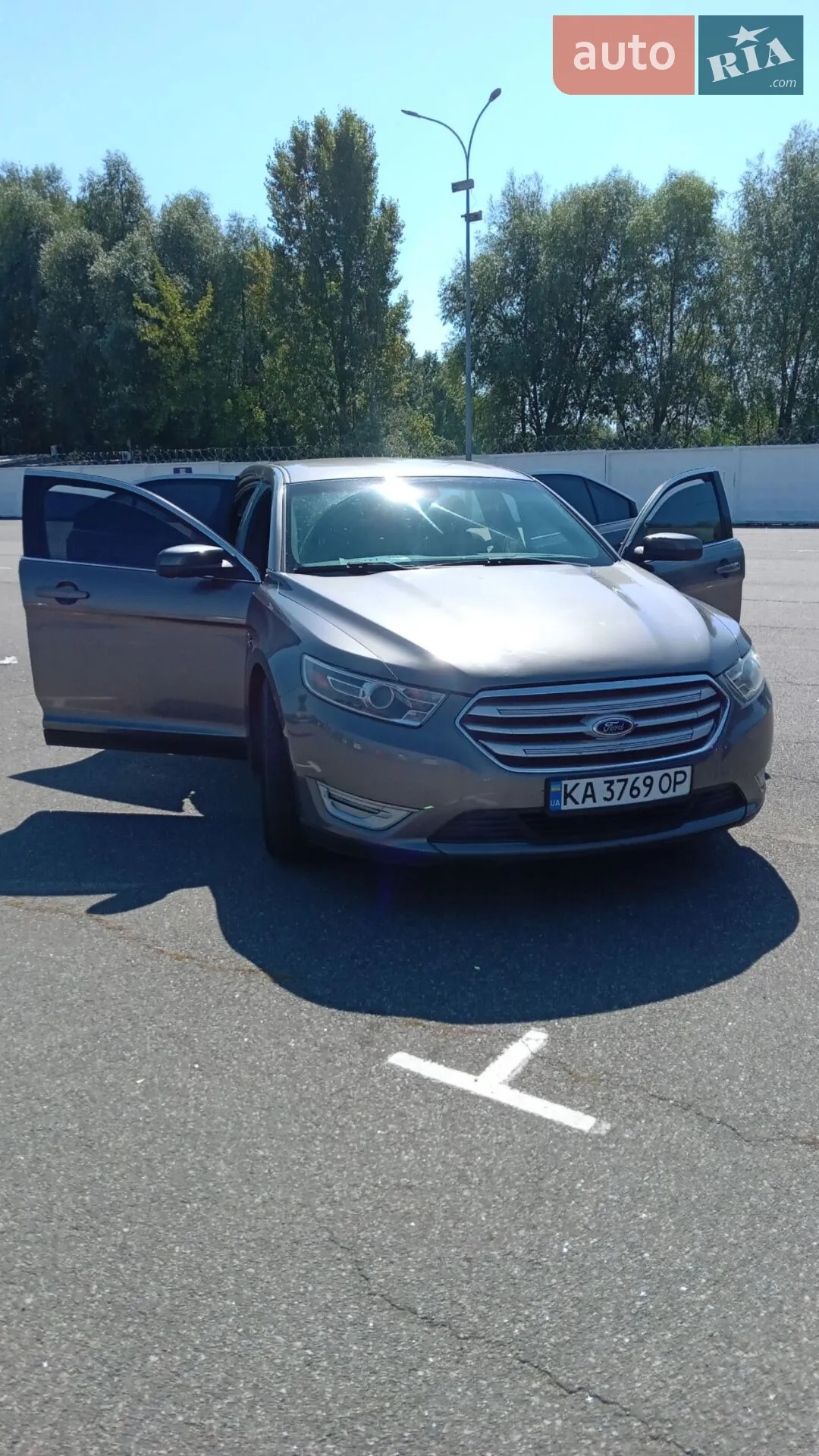 2012 Ford Taurus - мініатюра 23