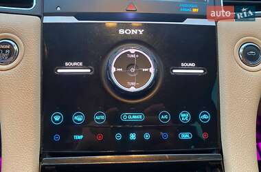 Седан Ford Taurus 2017 в 