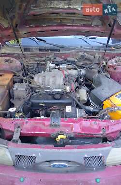 Седан Ford Taurus 1990 в Днепре