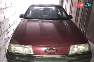 Седан Ford Taurus 1990 в Гнедине