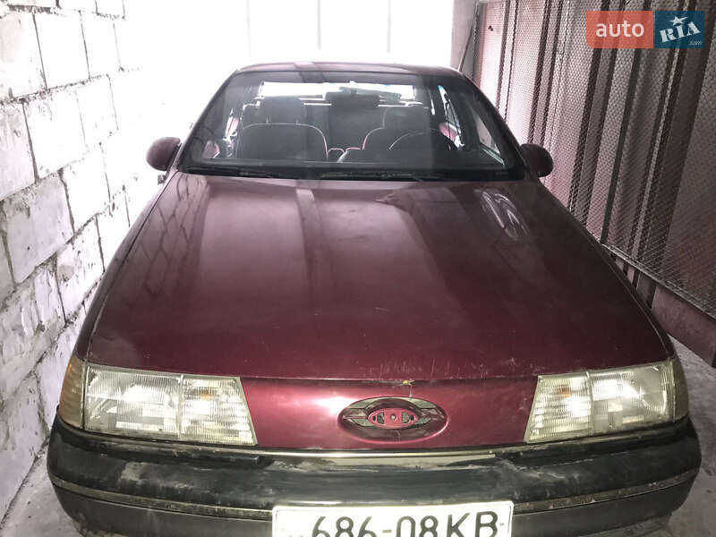 Седан Ford Taurus 1990 в Гнедине