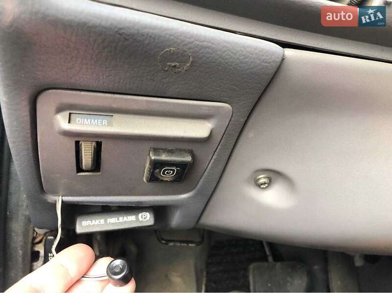 Седан Ford Taurus 1993 в Кропивницькому фото 8 Седан Ford Taurus 1993 в Кропивницькому