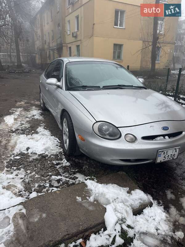 Седан Ford Taurus 1995 в Днепре