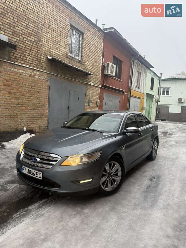 Седан Ford Taurus 2009 в Киеве