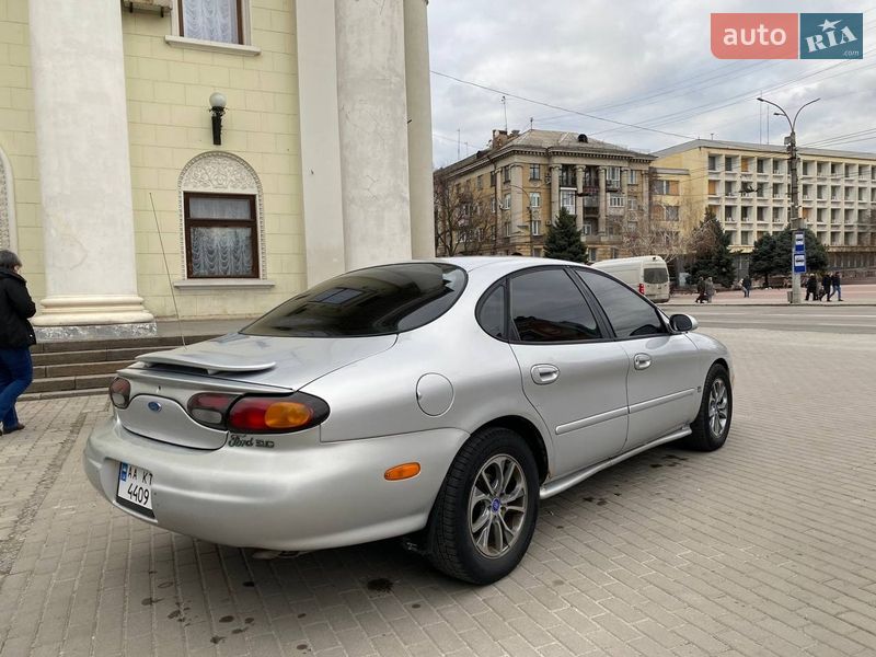 Седан Ford Taurus 1996 в Запорожье