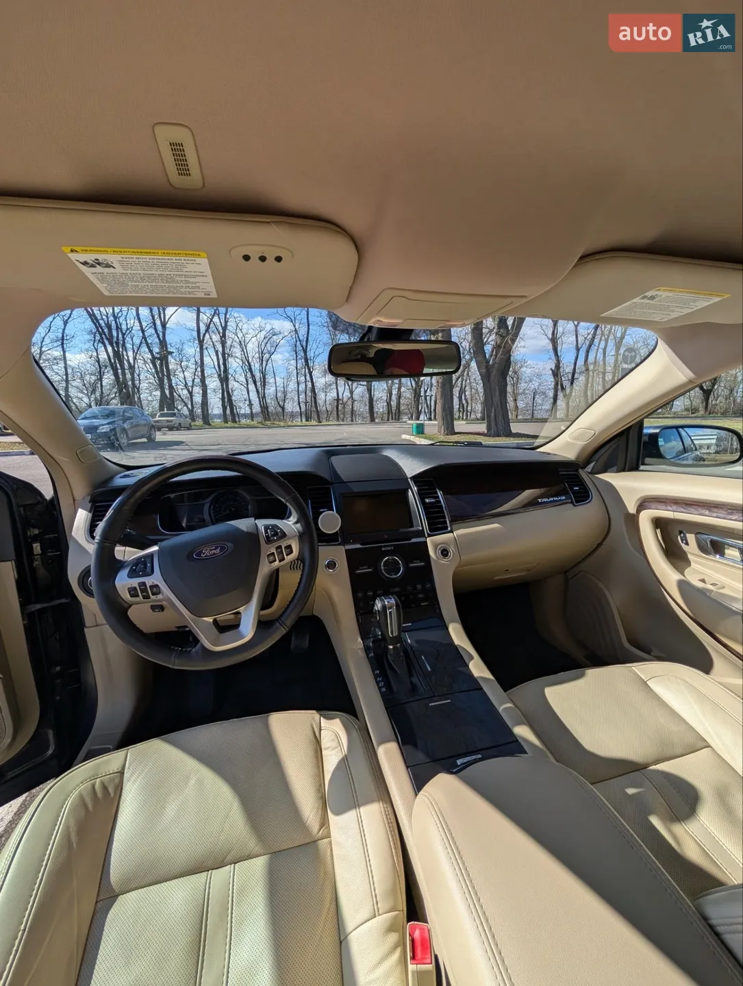 2017 Ford Taurus - мініатюра 18