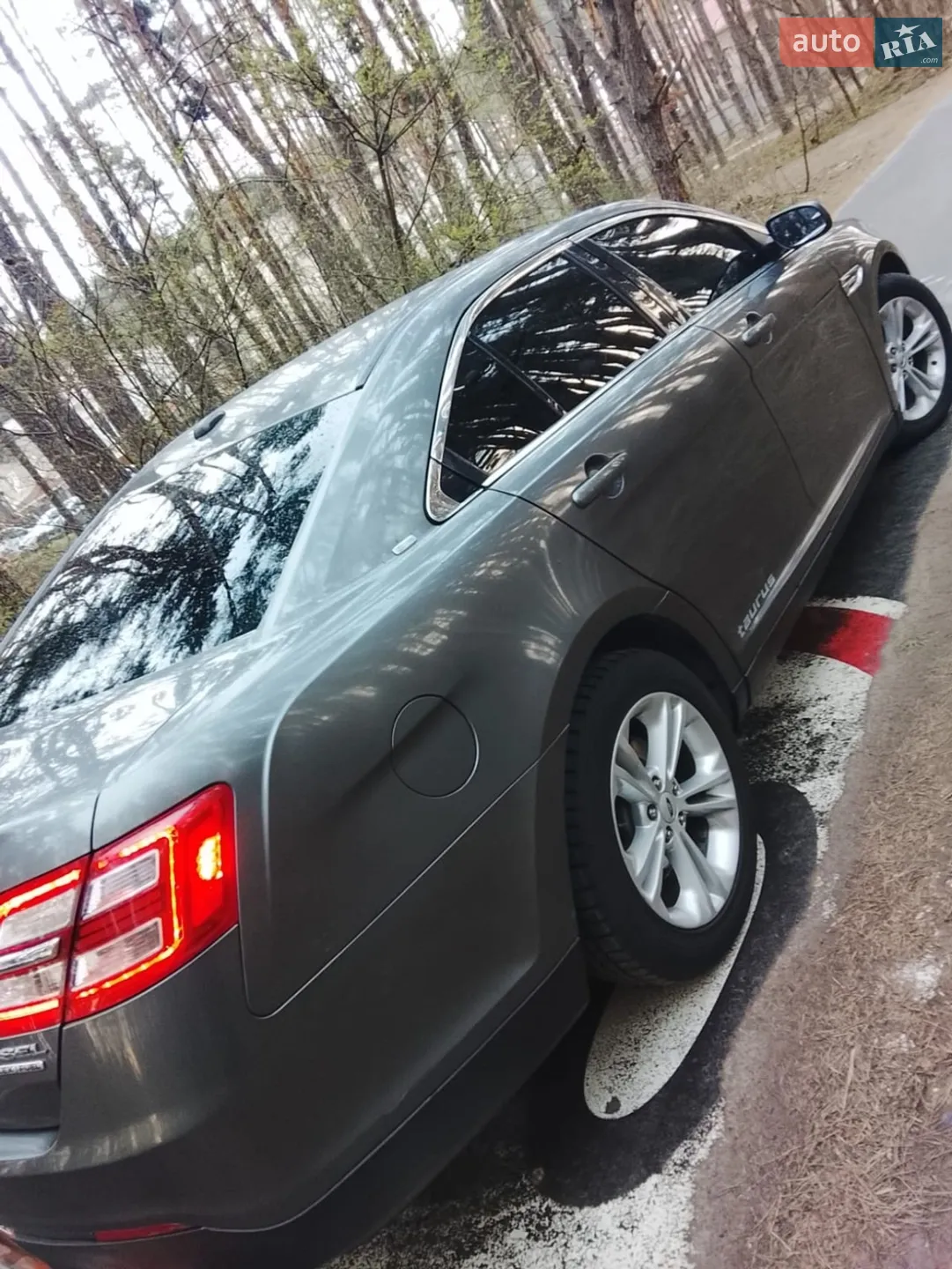 2012 Ford Taurus - мініатюра 31