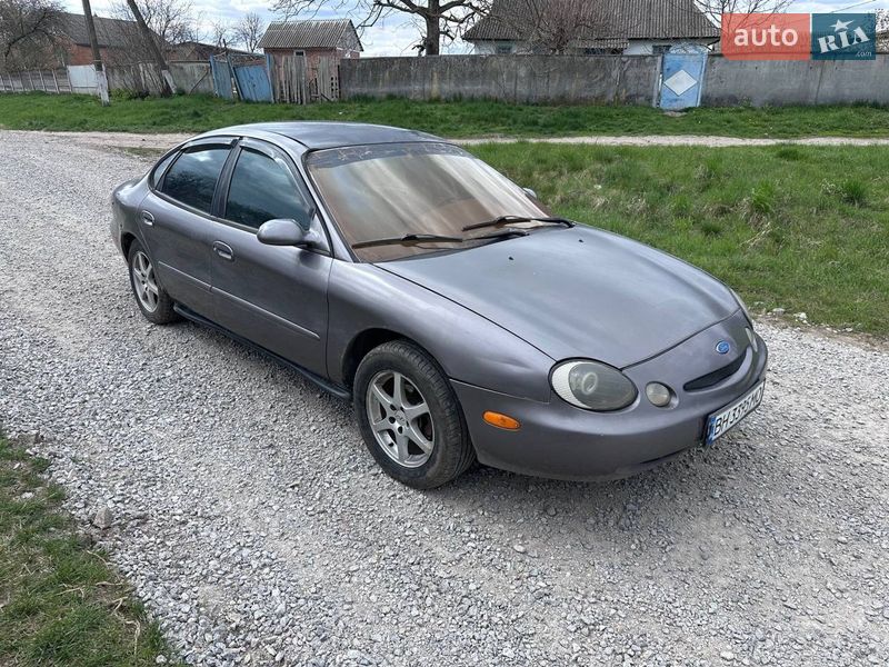 Ford Taurus 1996