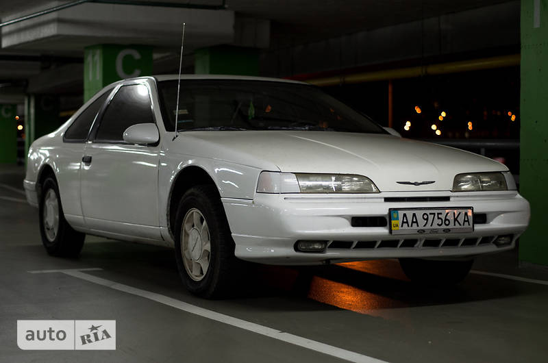 Купе Ford Thunderbird 1993 в 