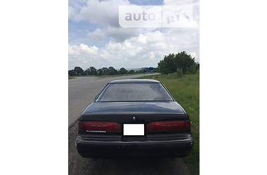 Купе Ford Thunderbird 1990 в 