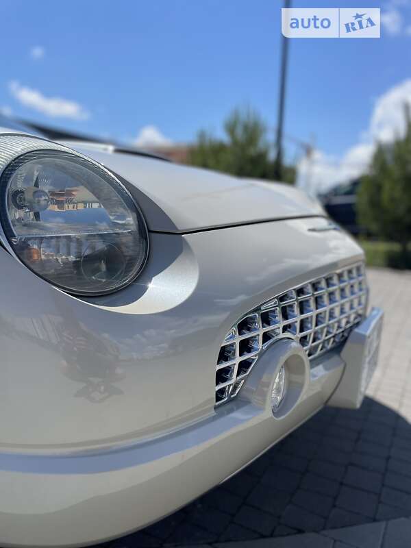 Кабриолет Ford Thunderbird 2005 в Хмельницком