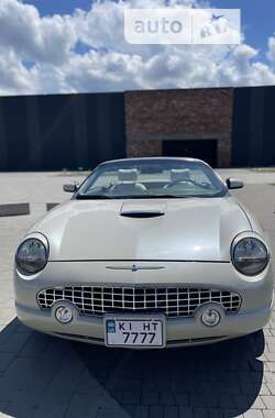 Кабриолет Ford Thunderbird 2005 в 