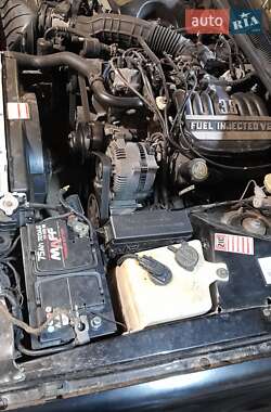 Купе Ford Thunderbird 1992 в 