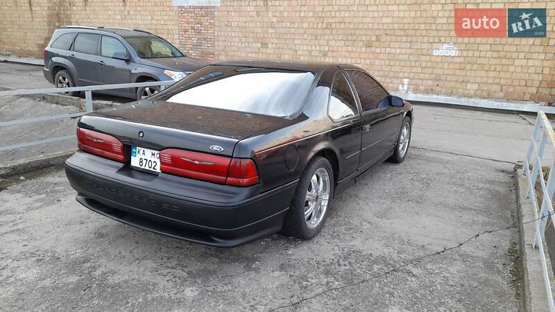 Купе Ford Thunderbird 1992 в Києві