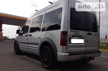 Грузопассажирский фургон Ford Tourneo Connect 2007 в Виннице