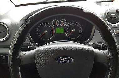 Пікап Ford Tourneo Connect 2009 в 