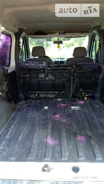 Мінівен Ford Tourneo Connect 2005 в Дрогобичі