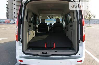 Мінівен Ford Tourneo Connect 2016 в 