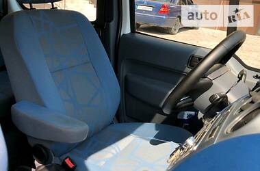 Грузопассажирский фургон Ford Tourneo Connect 2010 в Калуше