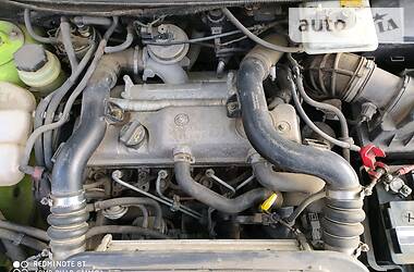Минивэн Ford Tourneo Connect 2005 в 