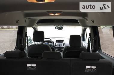 Вантажопасажирський фургон Ford Tourneo Connect 2015 в 