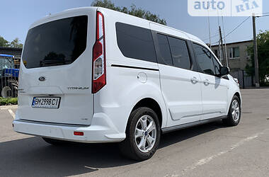 Минивэн Ford Tourneo Connect 2016 в 