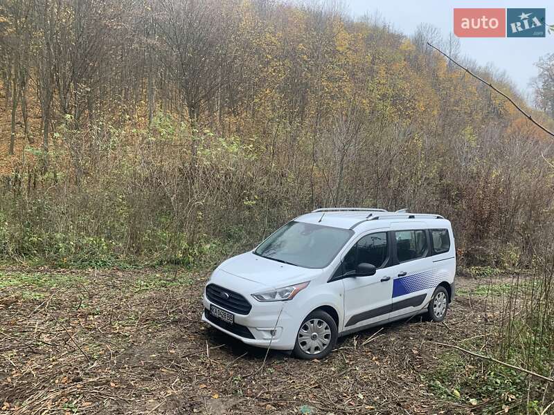 Минивэн Ford Tourneo Connect 2018 в Киеве
