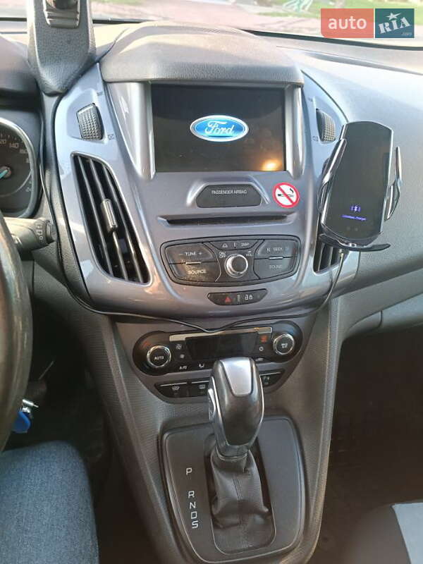 Микровэн Ford Tourneo Connect 2017 в Калуше