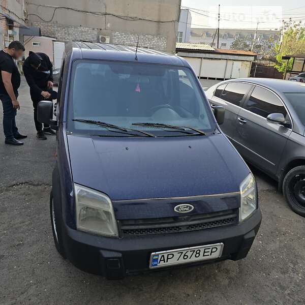 Ford Tourneo Connect 2004