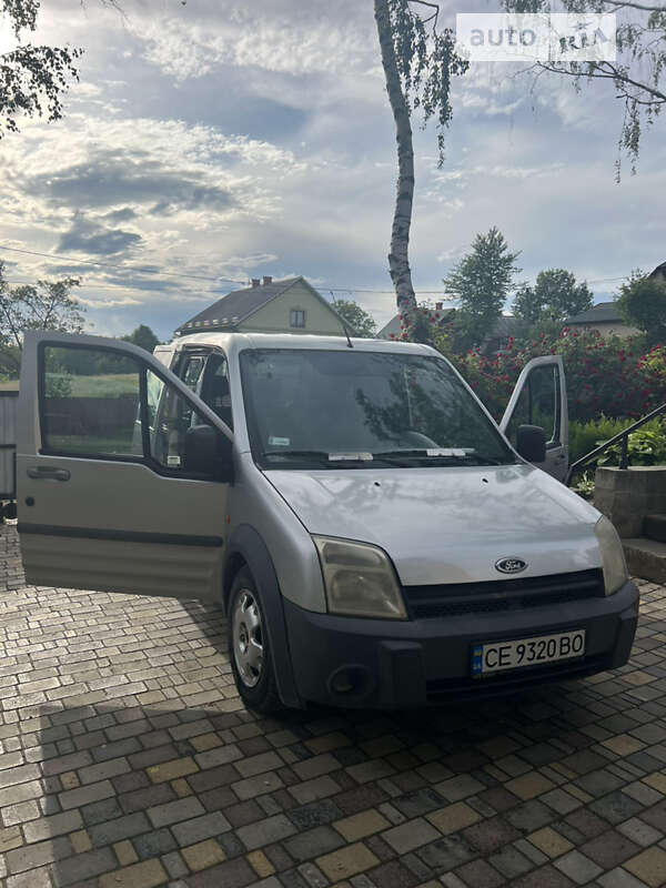 Минивэн Ford Tourneo Connect 2004 в Черновцах