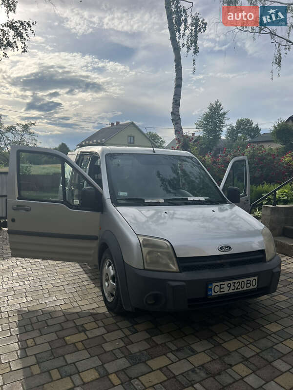 Минивэн Ford Tourneo Connect 2004 в Черновцах
