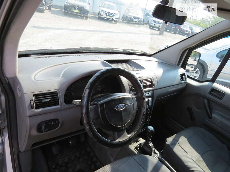 Мінівен Ford Tourneo Connect 2003 в Кропивницькому