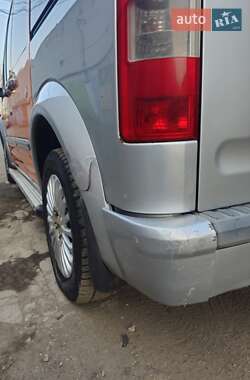 Минивэн Ford Tourneo Connect 2003 в 
