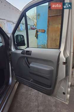 Минивэн Ford Tourneo Connect 2003 в 