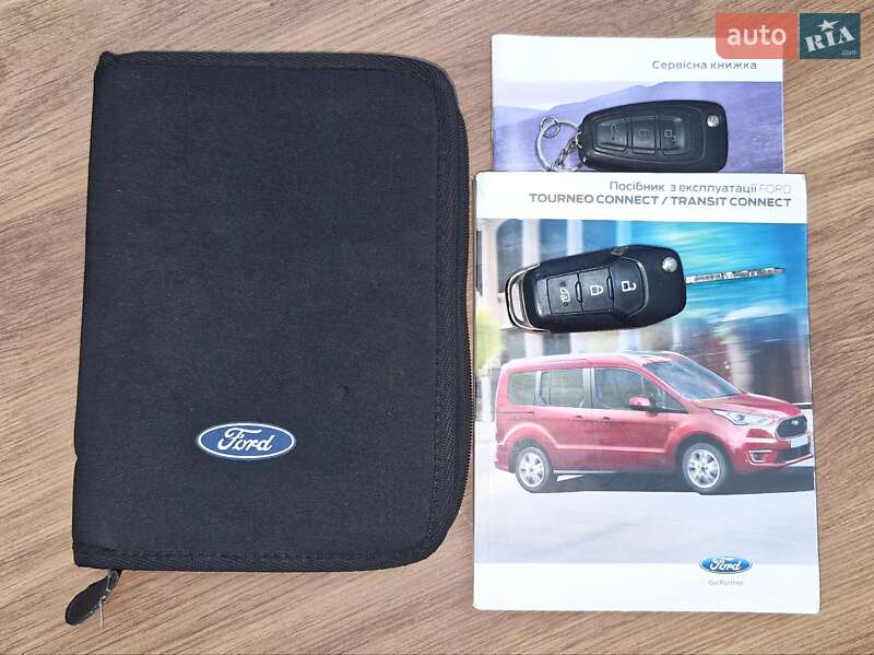 Минивэн Ford Tourneo Connect 2019 в Мукачево