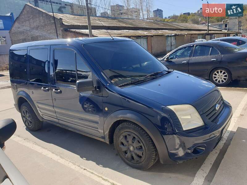 Минивэн Ford Tourneo Connect 2013 в Киеве