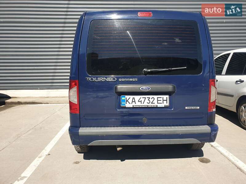 Минивэн Ford Tourneo Connect 2013 в Киеве