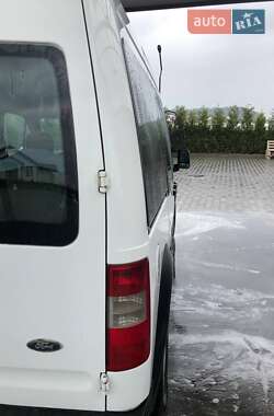 Минивэн Ford Tourneo Connect 2005 в 