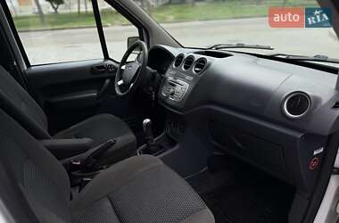 Минивэн Ford Tourneo Connect 2012 в 